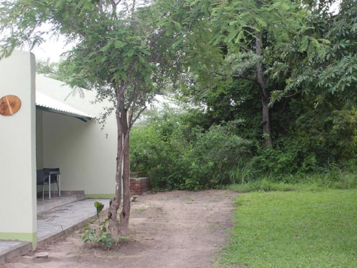 Juda Haus Lodge Katima Mulilo ภายนอก รูปภาพ