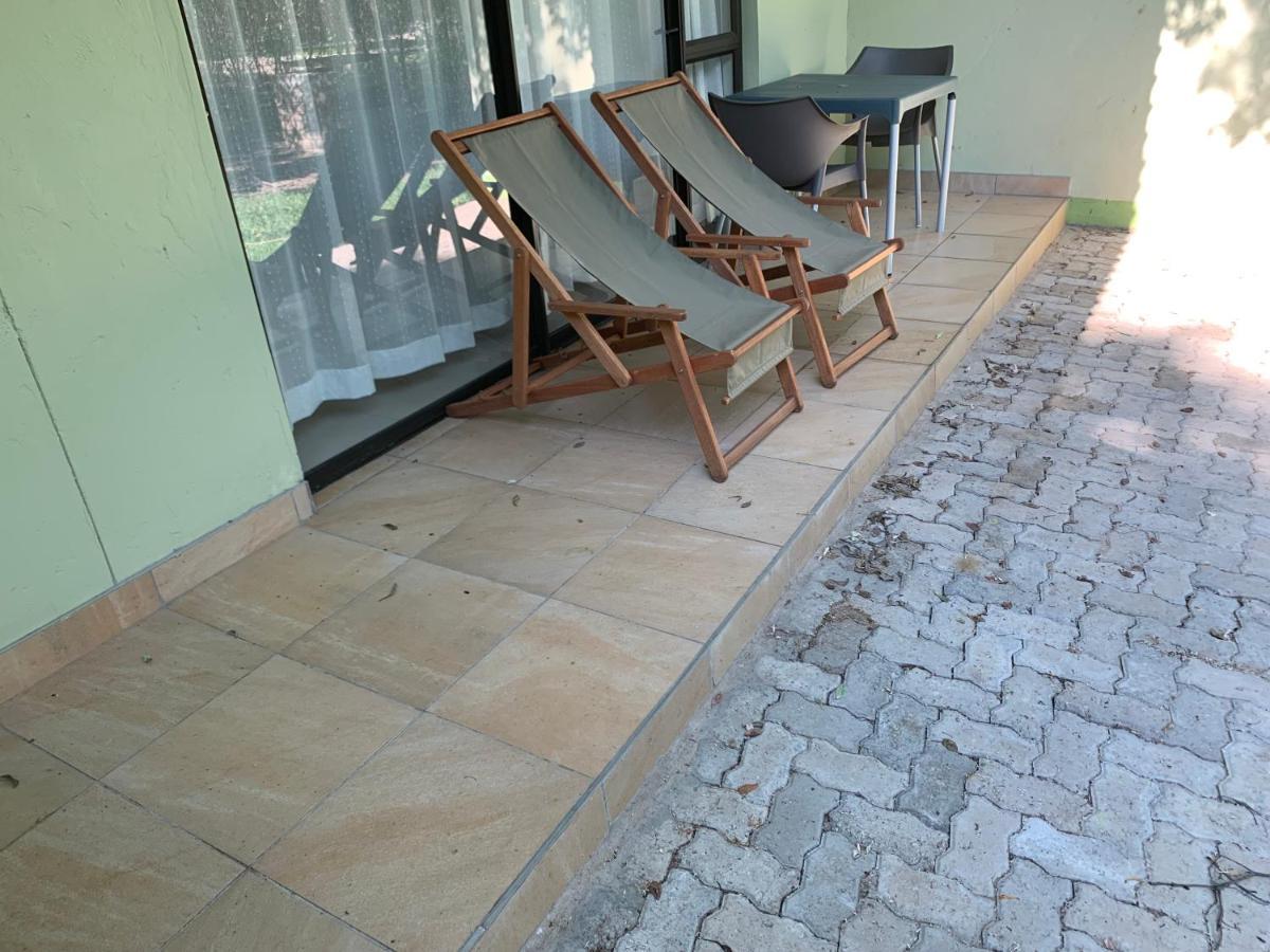 Juda Haus Lodge Katima Mulilo ภายนอก รูปภาพ